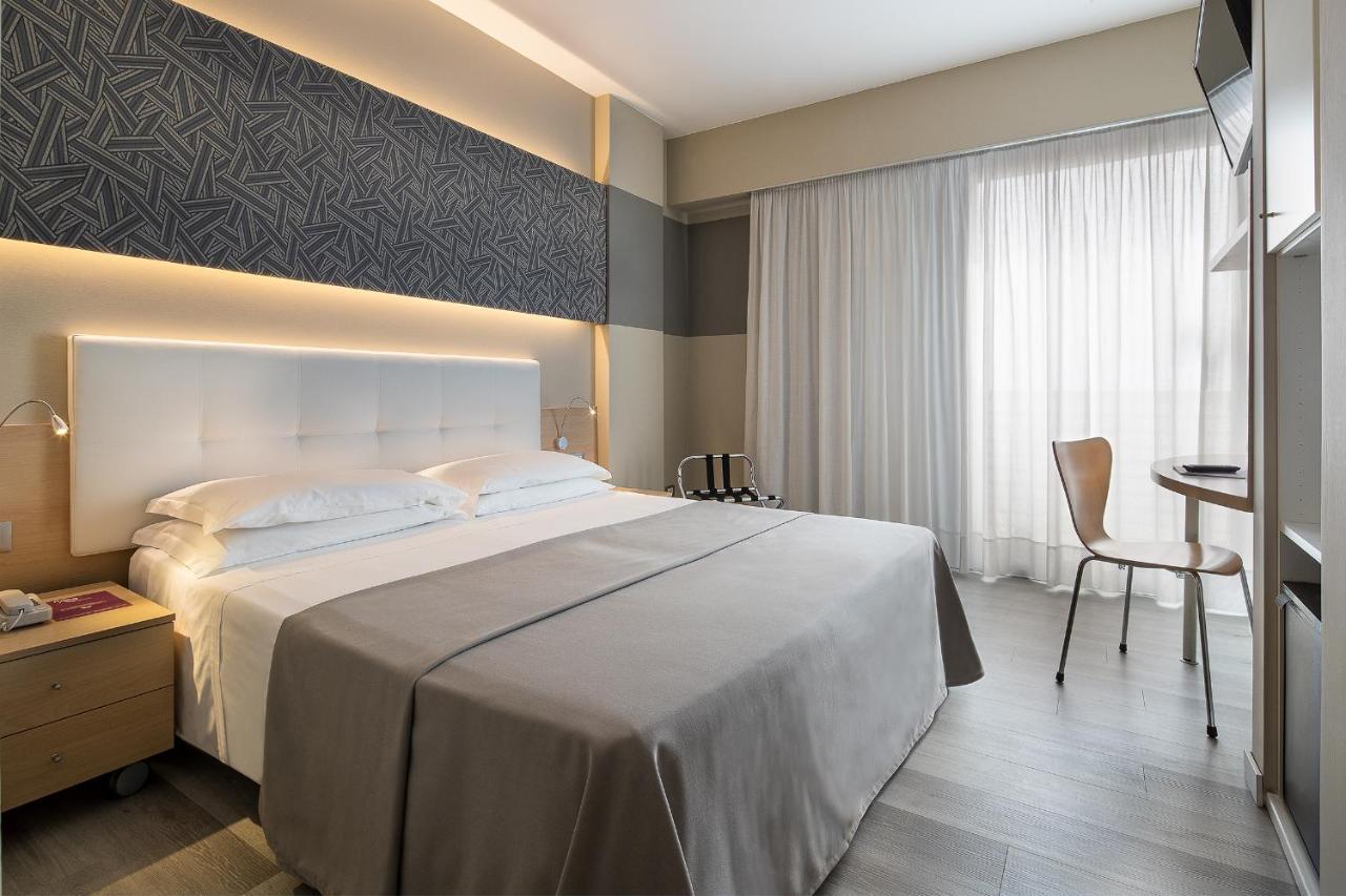 Hotel Rosanna 3 Stelle Superior 리도 디 예솔로 외부 사진