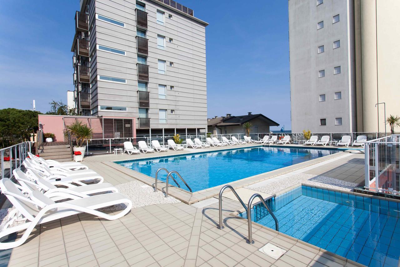 Hotel Rosanna 3 Stelle Superior 리도 디 예솔로 외부 사진