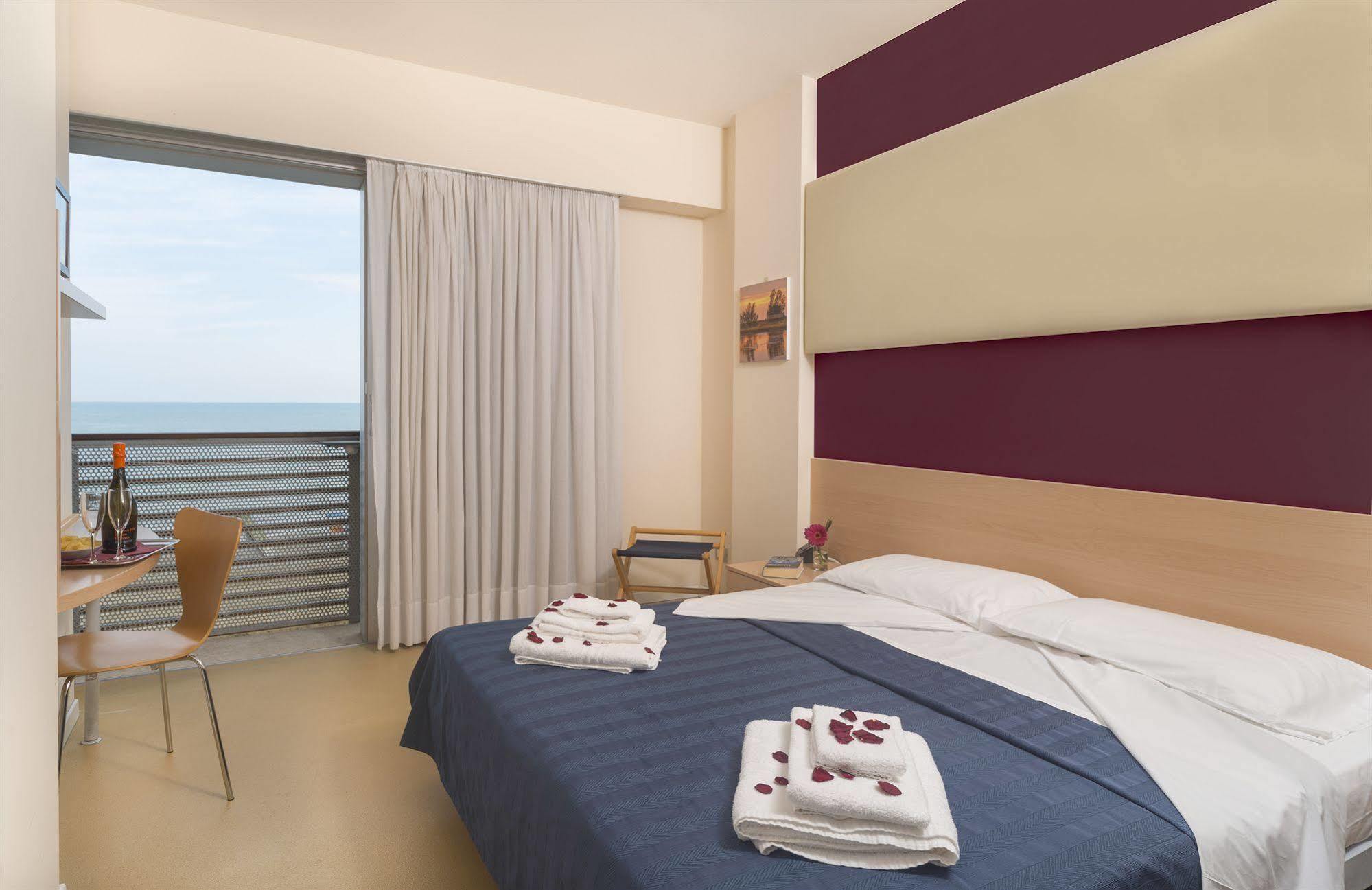 Hotel Rosanna 3 Stelle Superior 리도 디 예솔로 외부 사진
